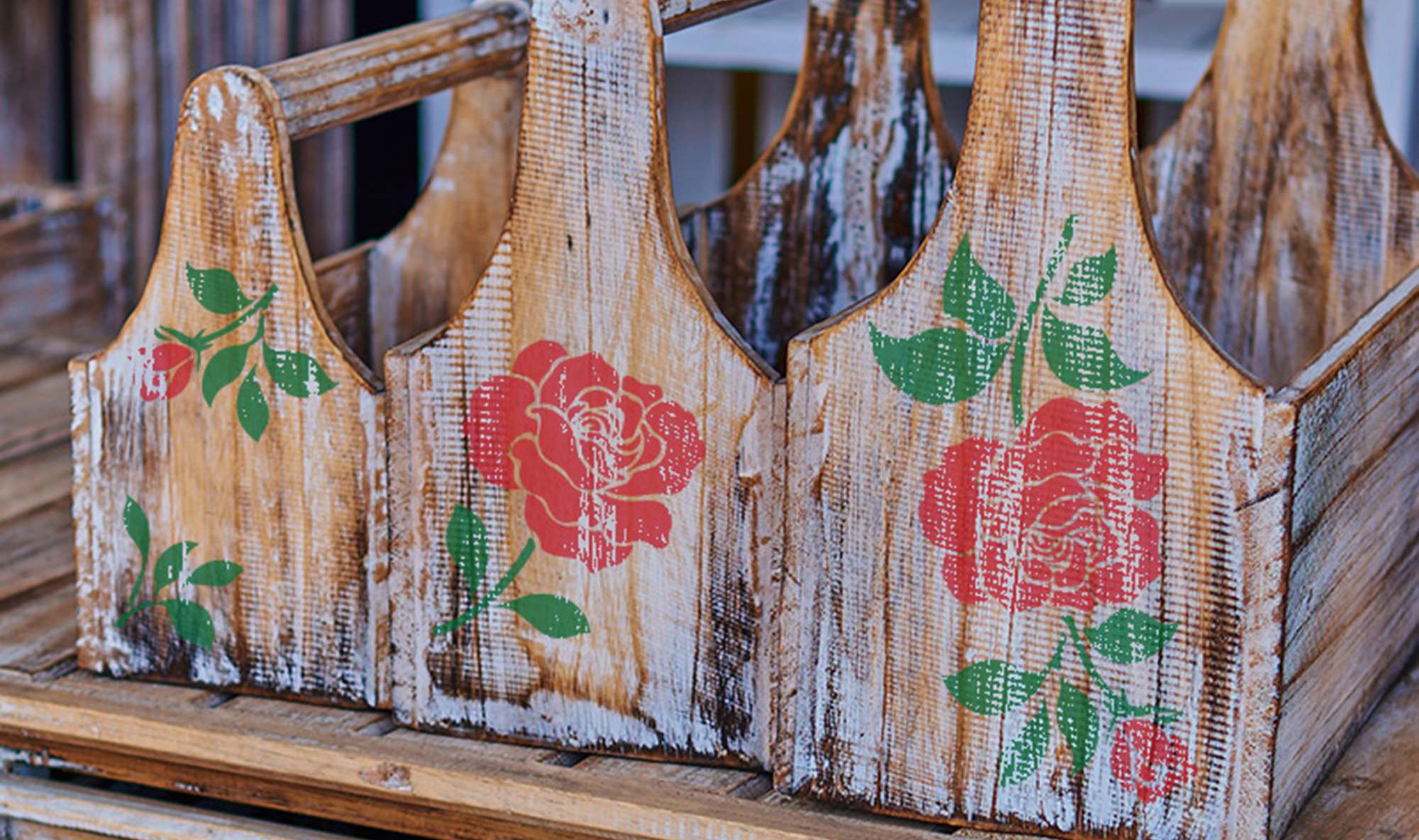 Reusable Craft – Scrapbooking Stencil // ROSES