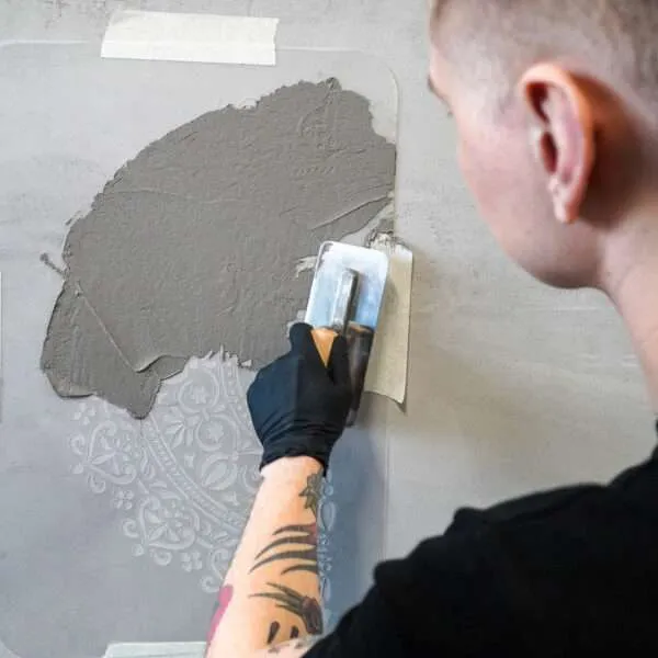decorative-concrete.-creative-stencil-application-4-600x600 decorative-concrete.-creative-stencil-application-4-600x600