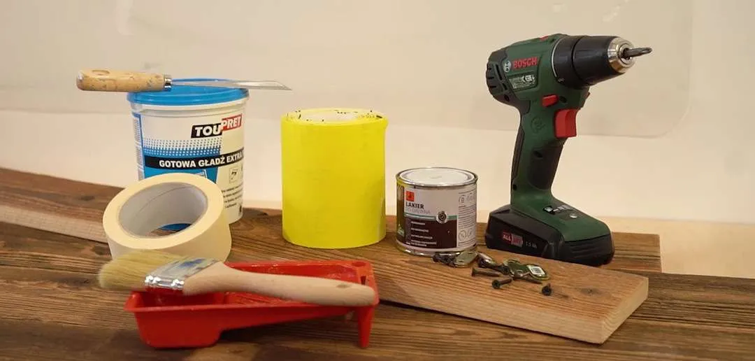 decorative-plaster.-how-to-use-with-stencil